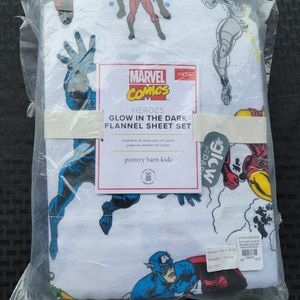 NWT Pottery Barn Kids Glow in the Dark Flannel Sheet Set -Twin